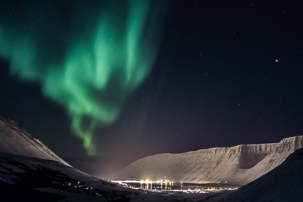 Litla Guesthouse Isafjordur ภายนอก รูปภาพ