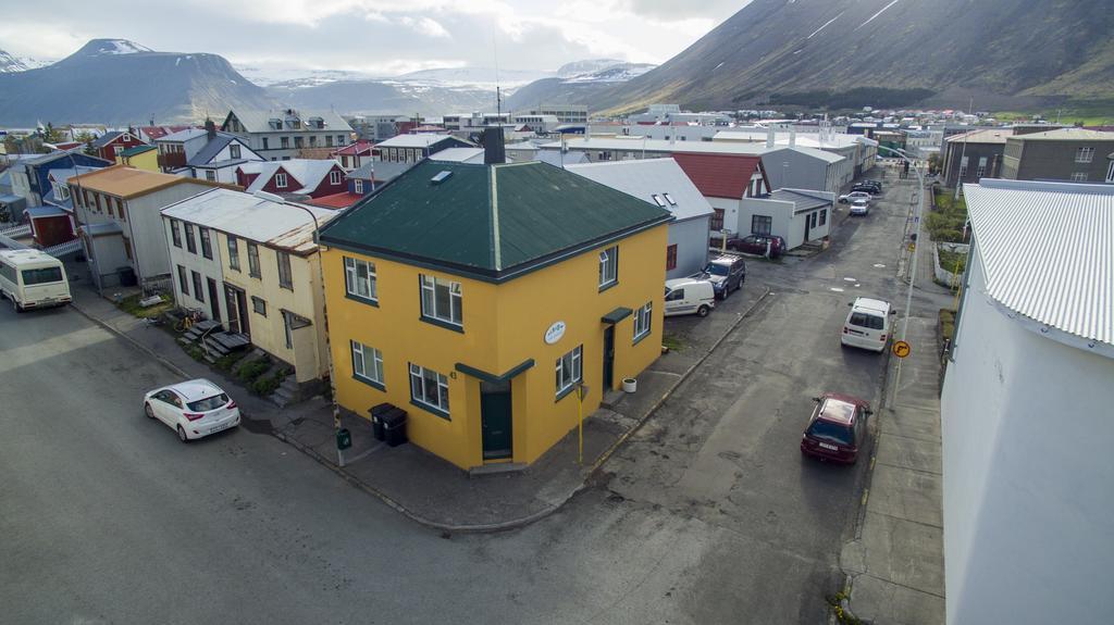 Litla Guesthouse Isafjordur ภายนอก รูปภาพ
