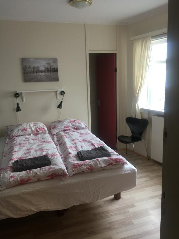 Litla Guesthouse Isafjordur ภายนอก รูปภาพ